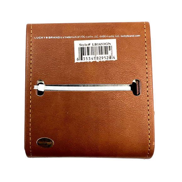 New Lucky Brand Men's Watch With Genuine Leather Straps and Bracelet set. - Picture 7 of 7